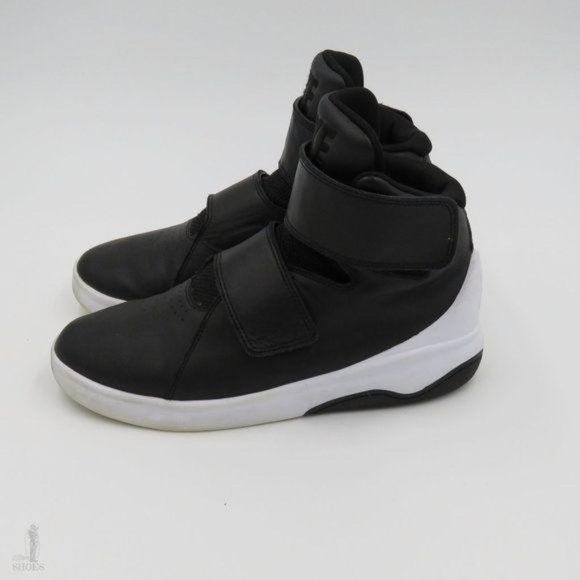 Nike Marxman (GS) Basketball - Youth Size 7 - Picture 3 of 8